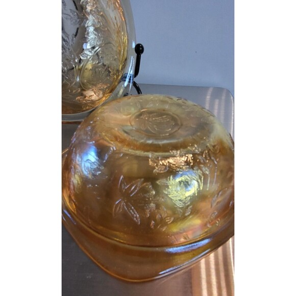 Vintage 1950s Jeannette Floragold Louisa Pattern Berry Bowls Amber Square - Picture 4 of 4